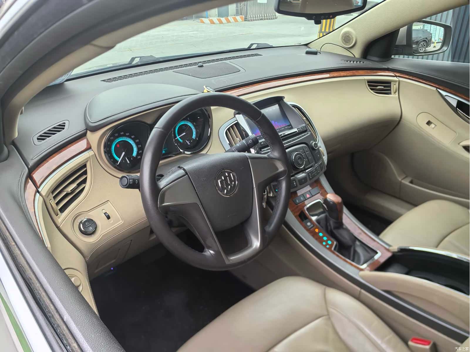 Buick LaCrosse, 2012 8