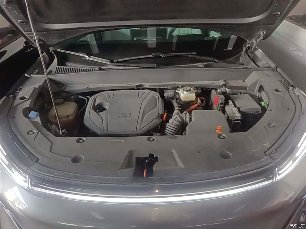 Geely 7, 2025 20