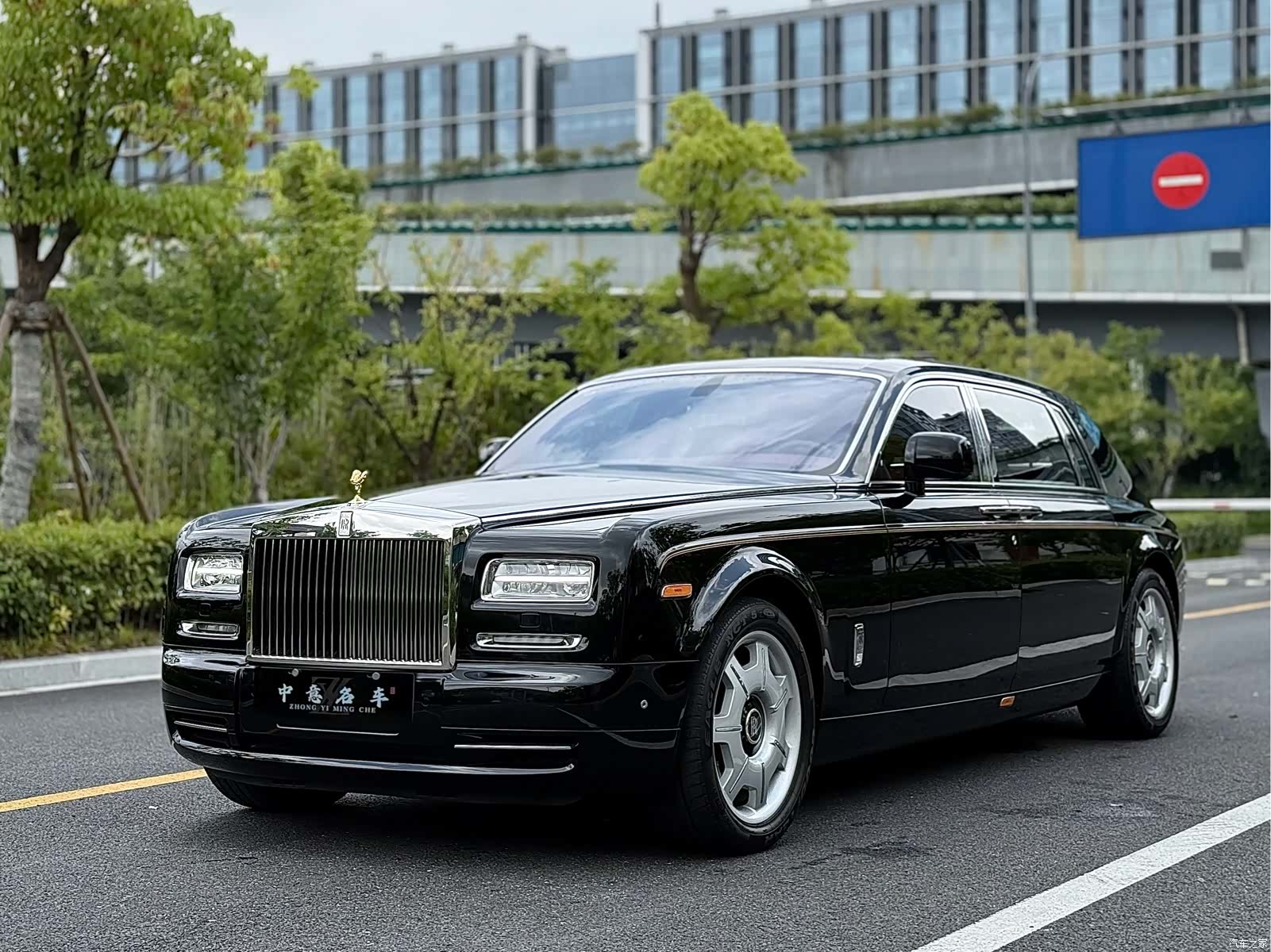 Rolls-Royce Phantom