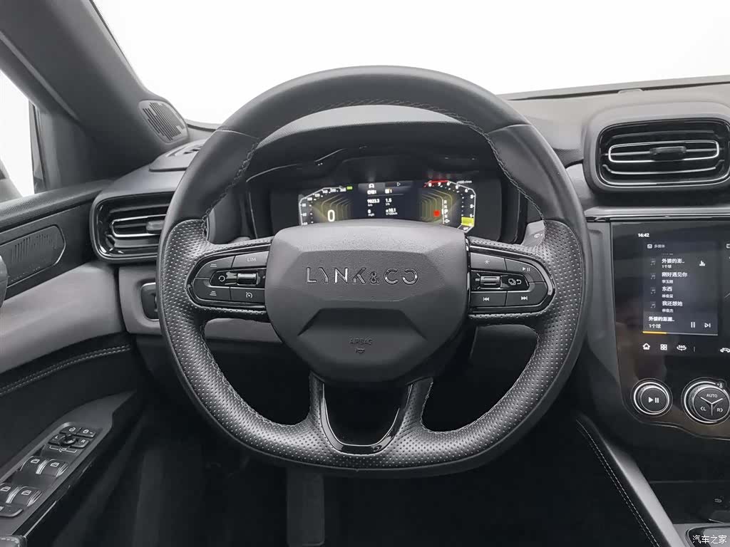 Lynk & Co 02, 2022 11