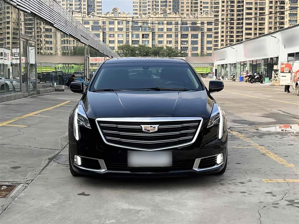 Cadillac XTS