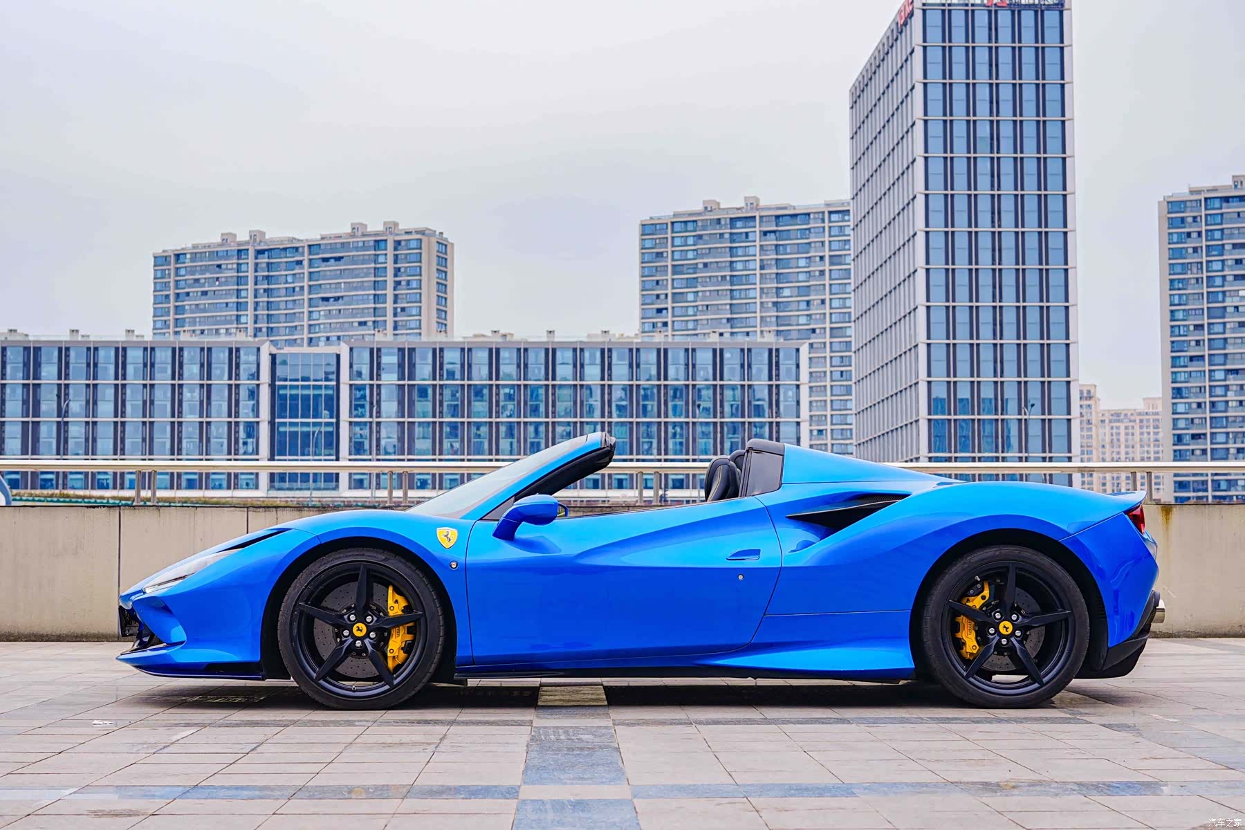 Ferrari F8, 2021 22