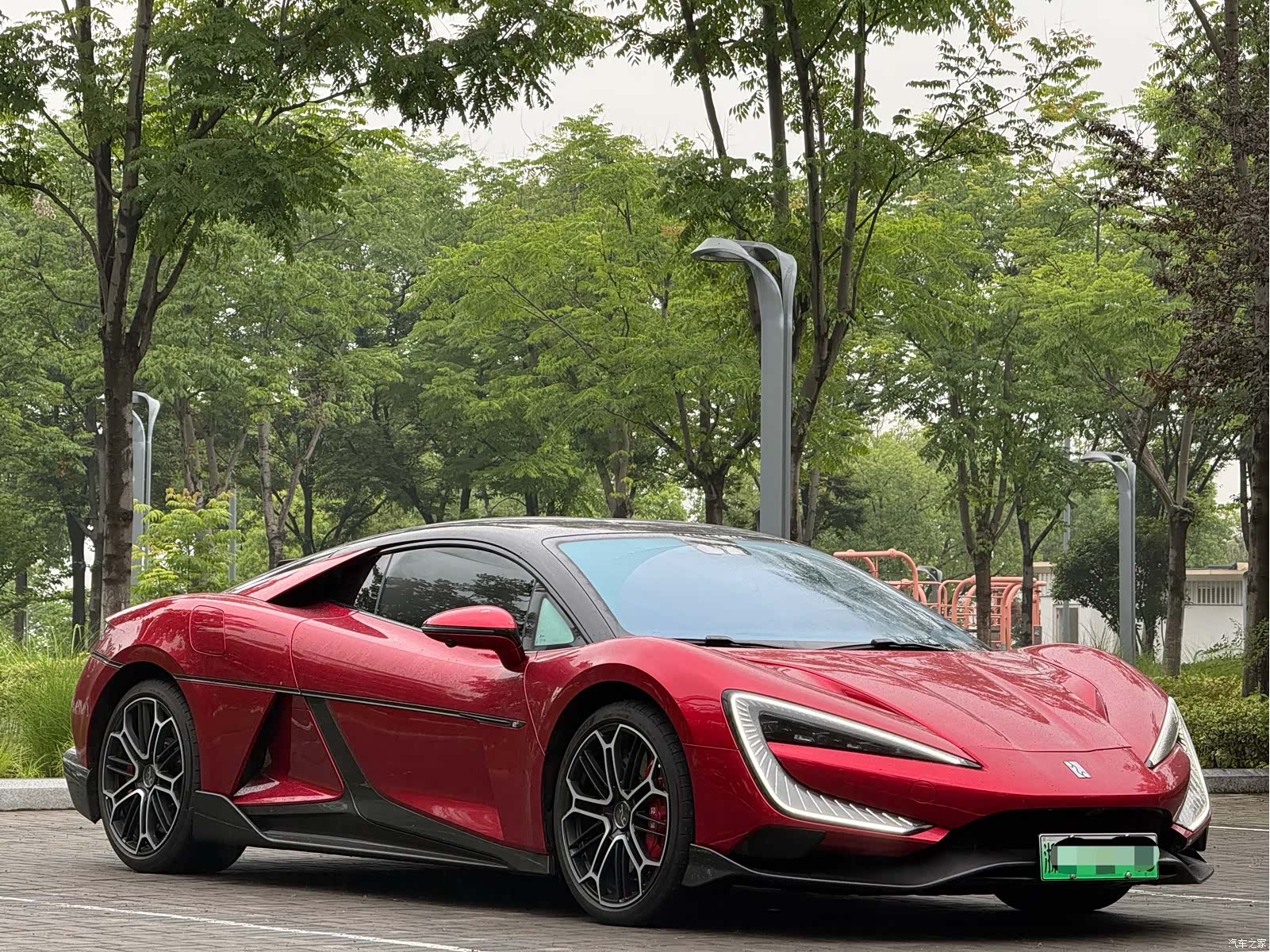 Yangwang U9, 2025 3