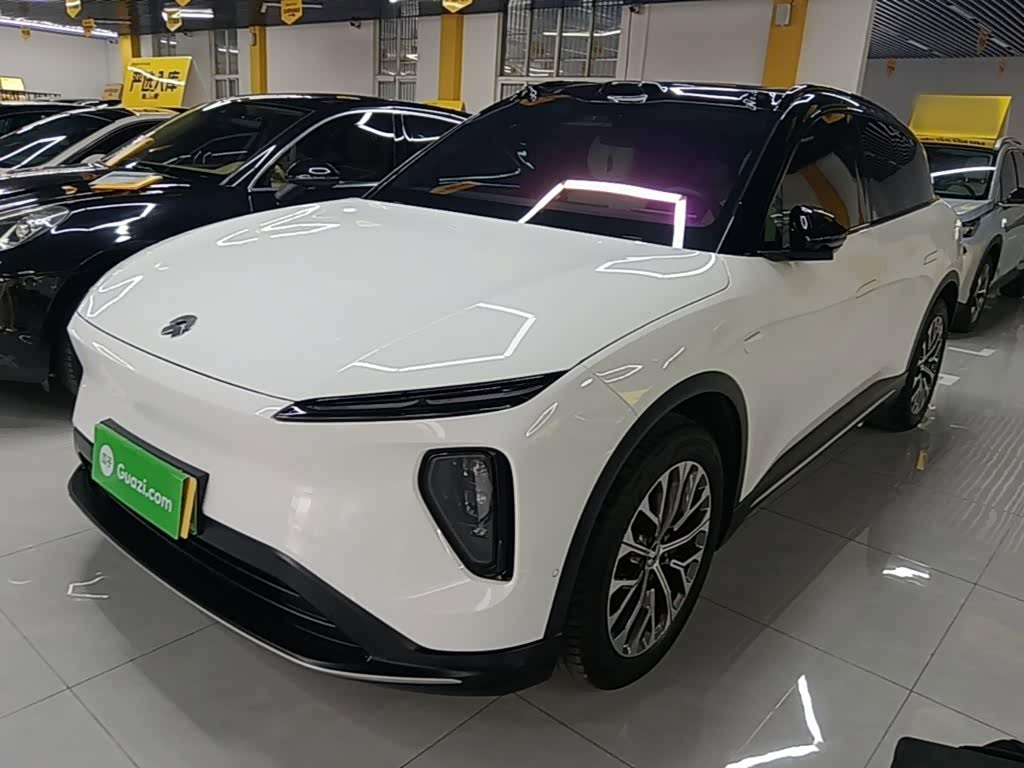 NIO ES6