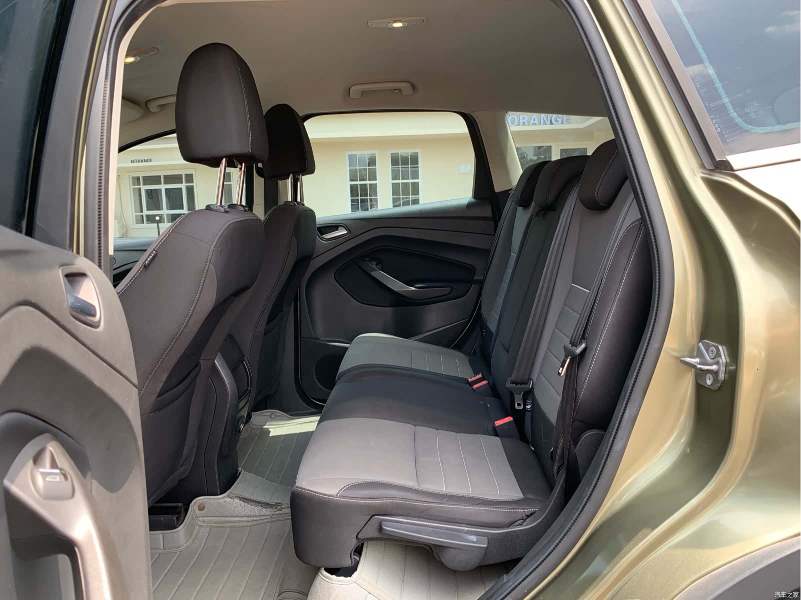 Ford Kuga, 2014 15