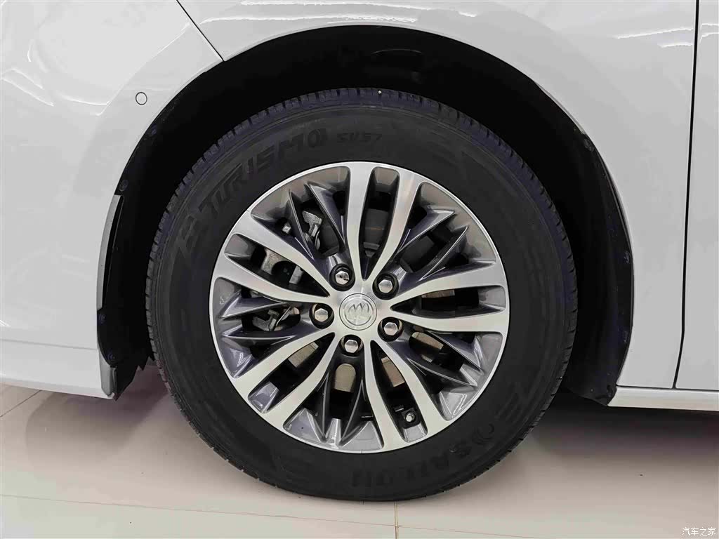 Buick GL8, 2022 7