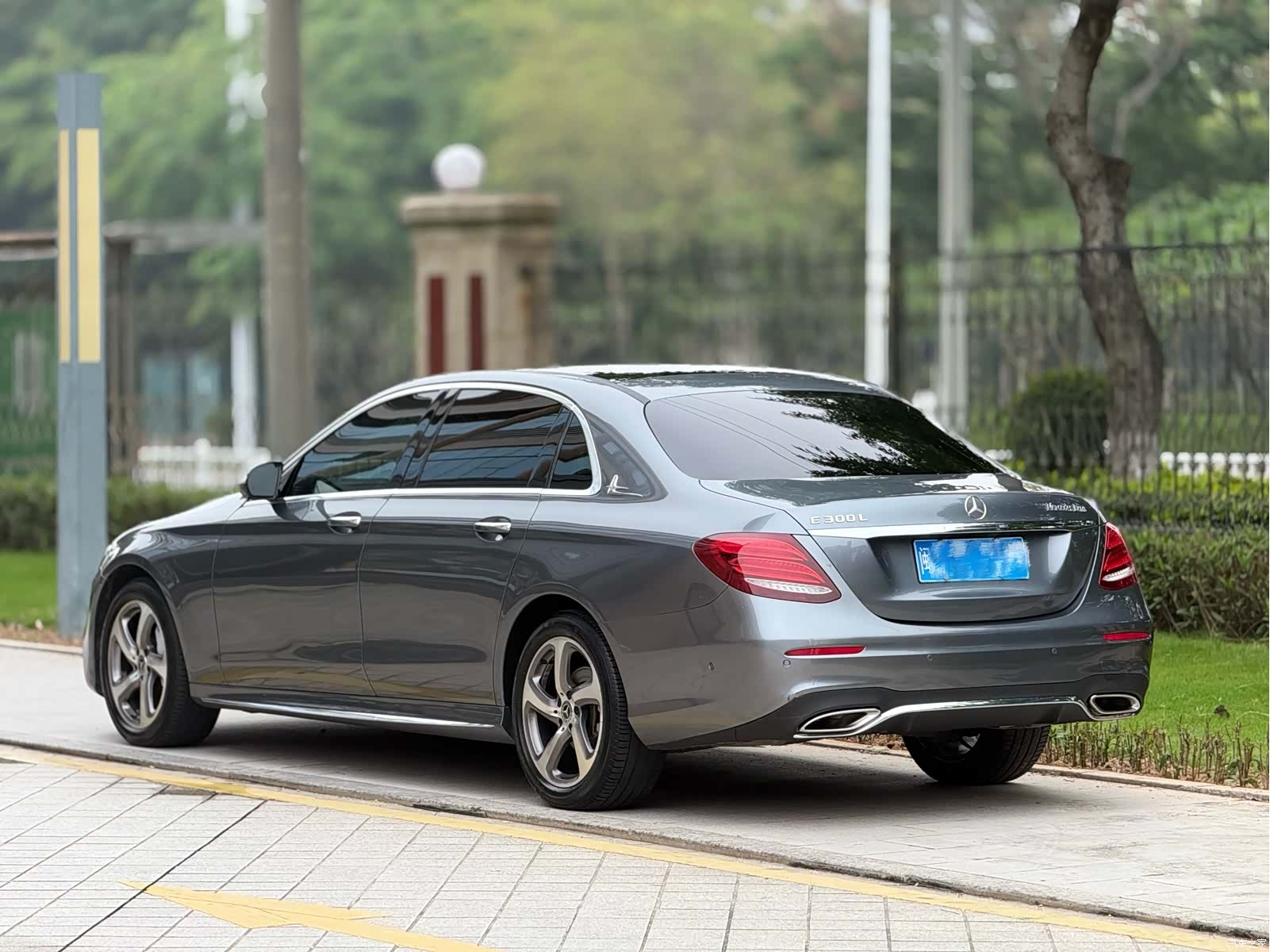 Mercedes-Benz E-Class, 2018 6