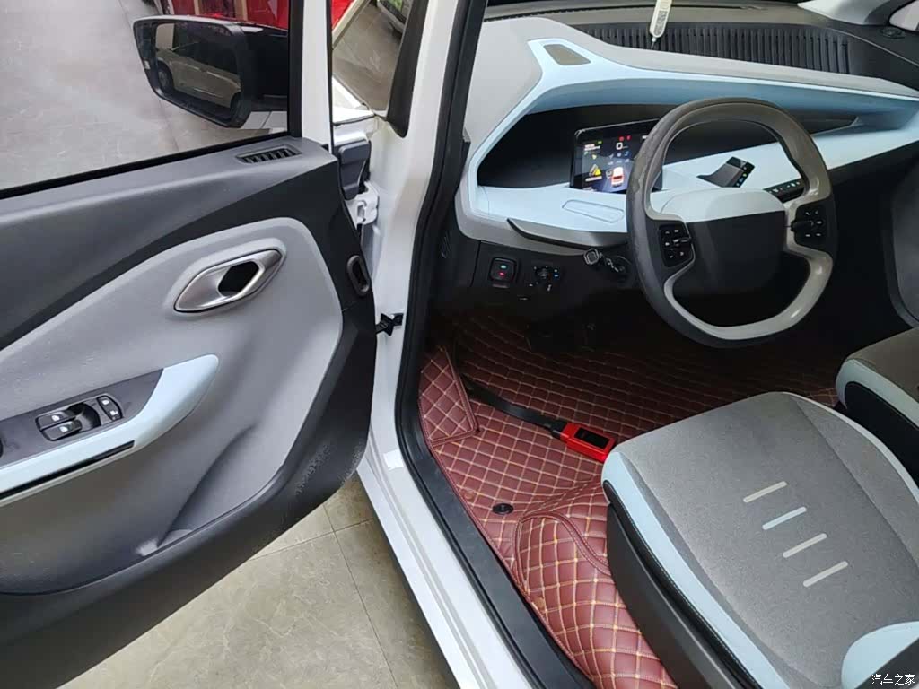 Wuling NanoEV, 2022 16