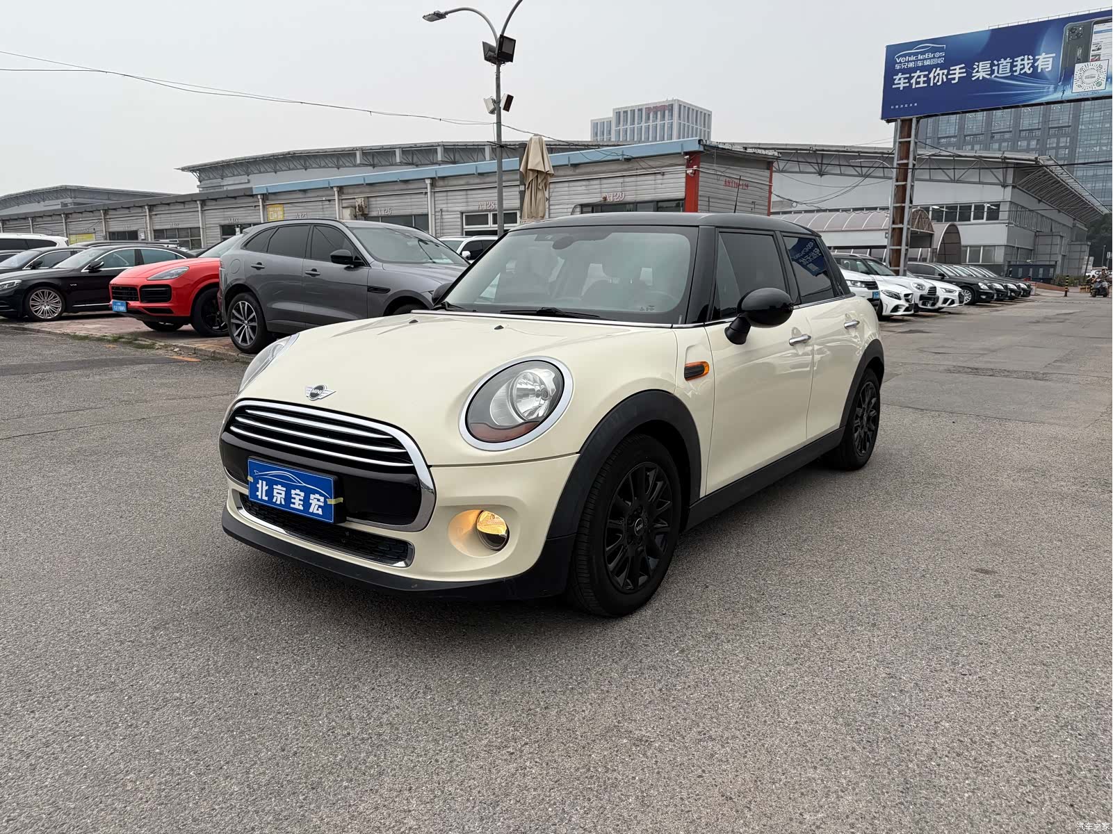 Mini Cooper, 2016 1