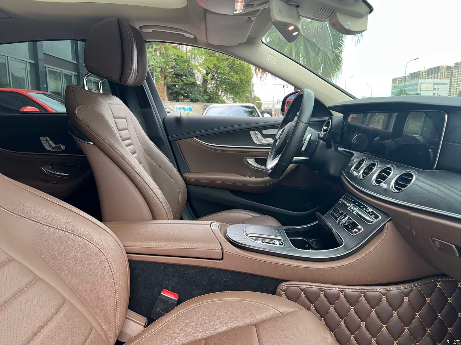 Mercedes-Benz E-Class, 2020 7