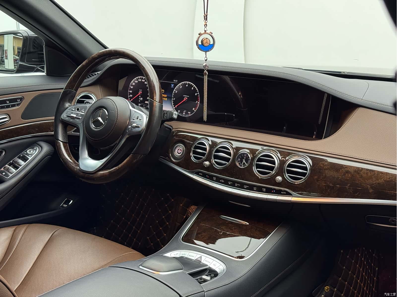 Mercedes-Benz S-Class, 2020 18