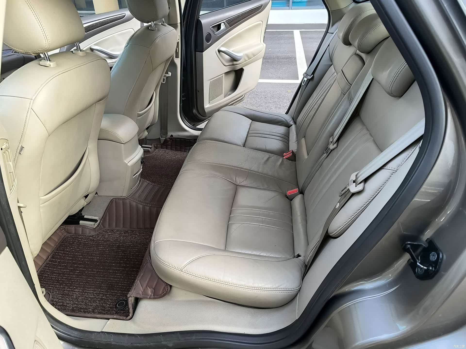 Ford Mondeo, 2012 6