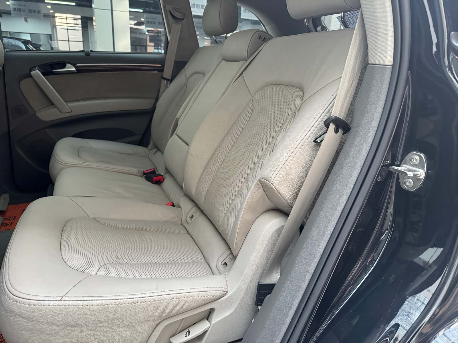 Audi Q7, 2012 9
