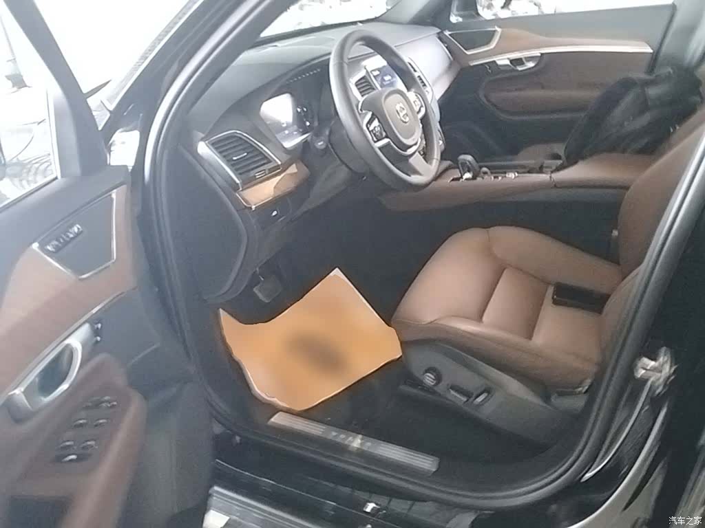 Volvo XC90, 2024 16