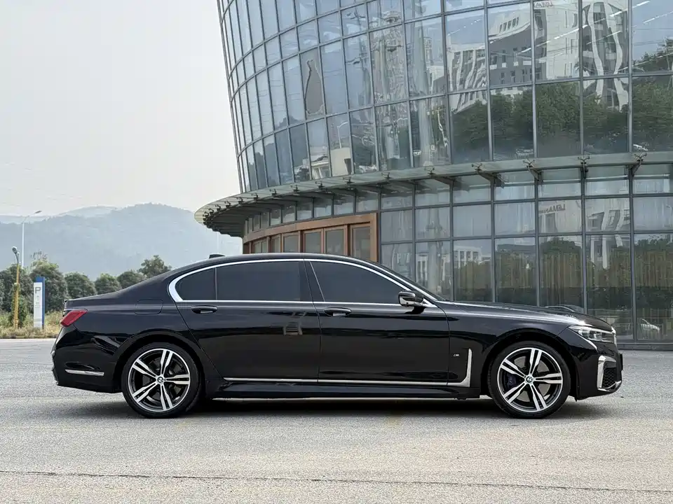 BMW 7 series BMW 7 series