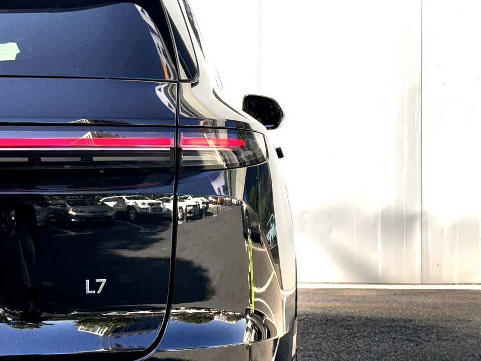 Li Auto Ideal L7