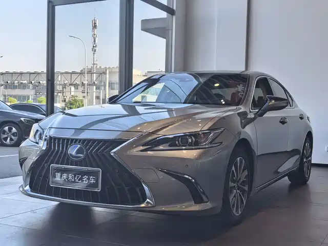 Lexus ES 2023 — купить из Китая под заказ