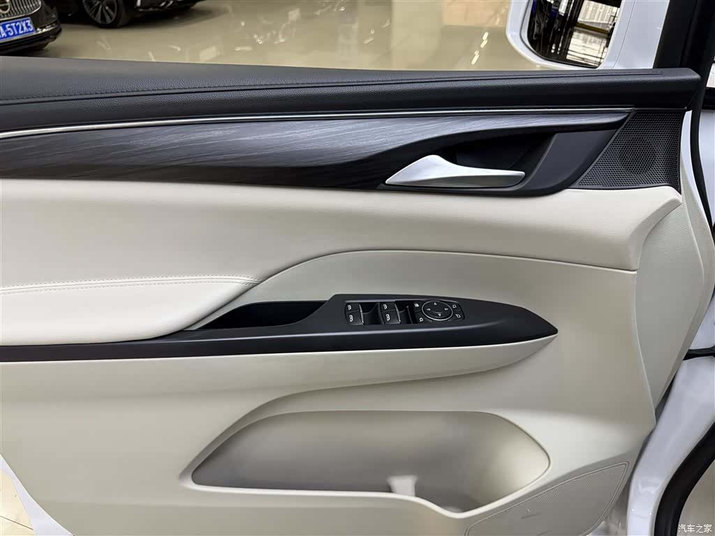 Buick GL8, 2023 14