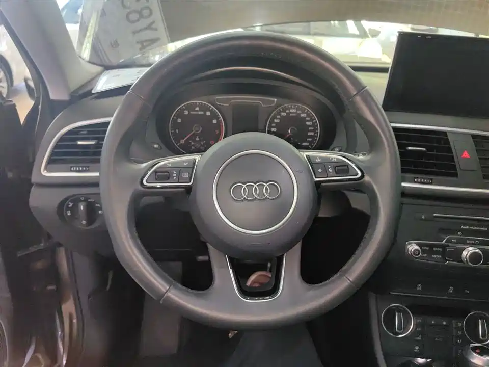 Audi Q3 Audi Q3
