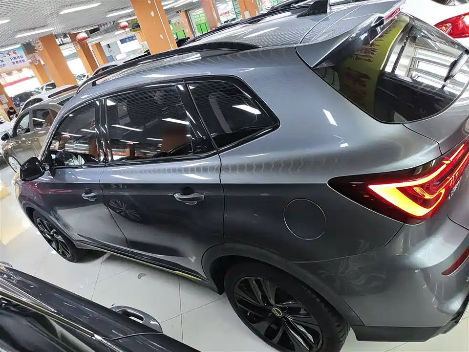 Roewe RX5 Roewe RX5