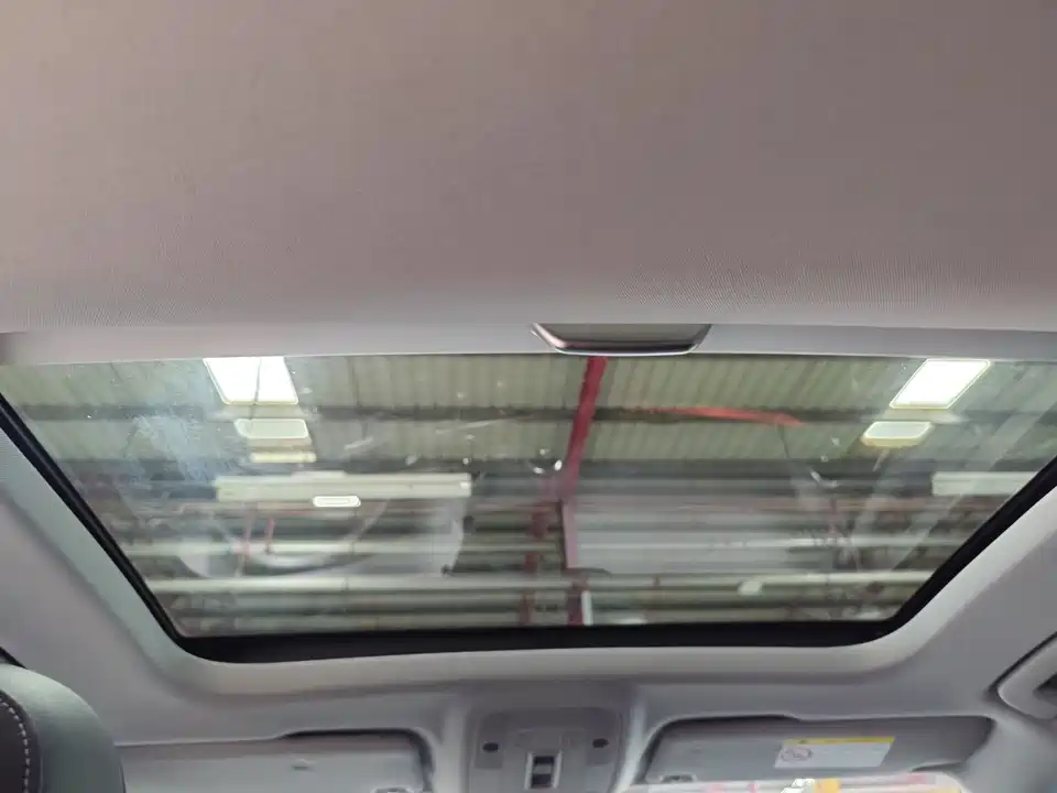 Audi Q2L Audi Q2L