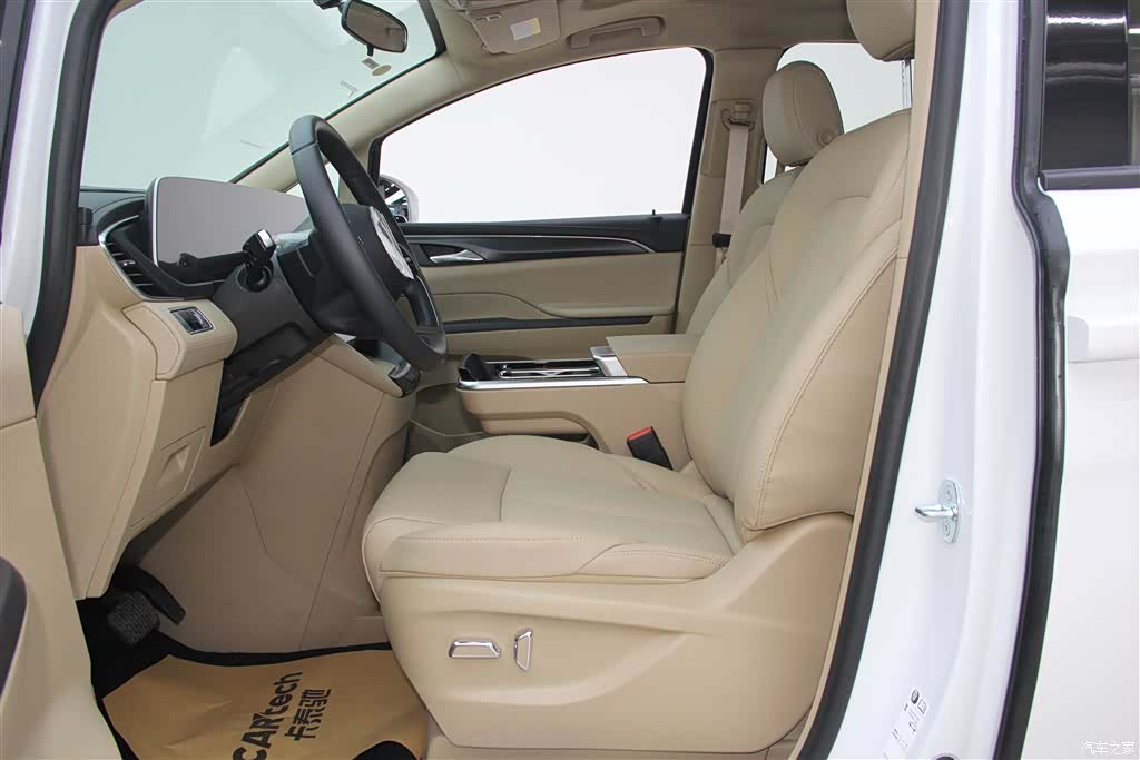 Buick GL8, 2026 17