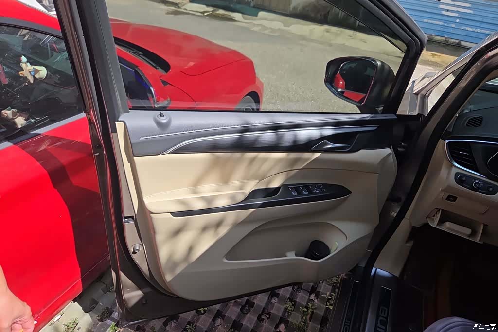 Buick GL8, 2024 7