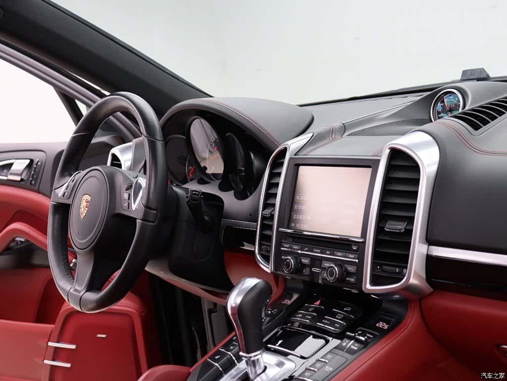 Porsche Cayenne, 2016 15