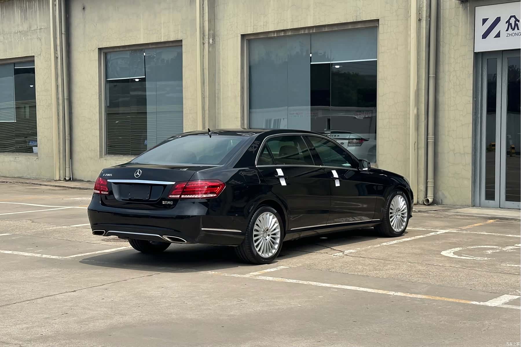 Mercedes-Benz E-Class, 2016 14