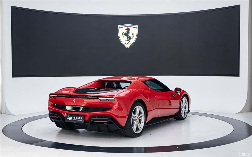 Ferrari 296, 2024 4