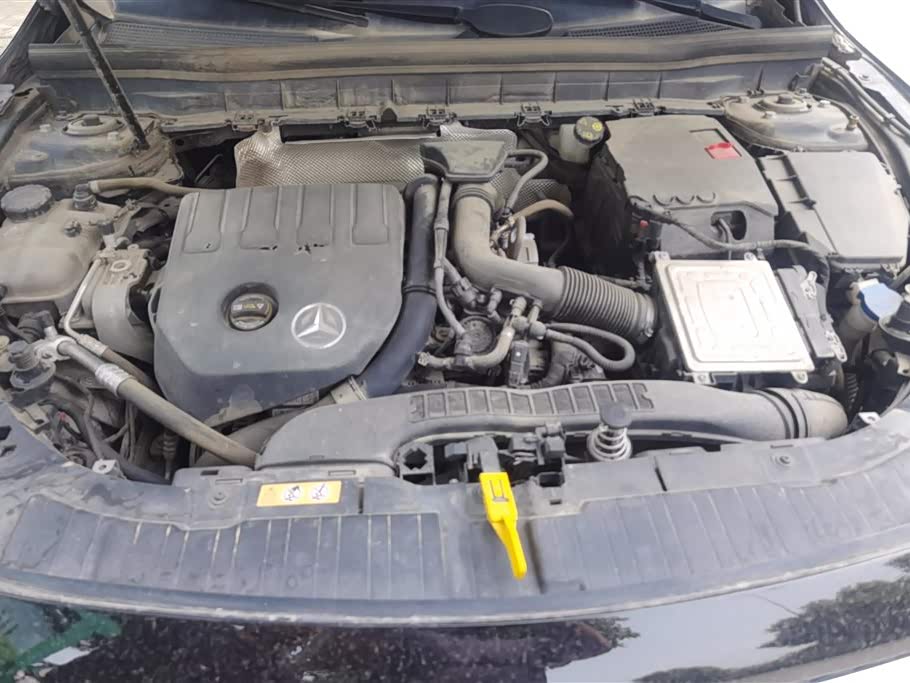 Mercedes-Benz GLB Mercedes-Benz GLB