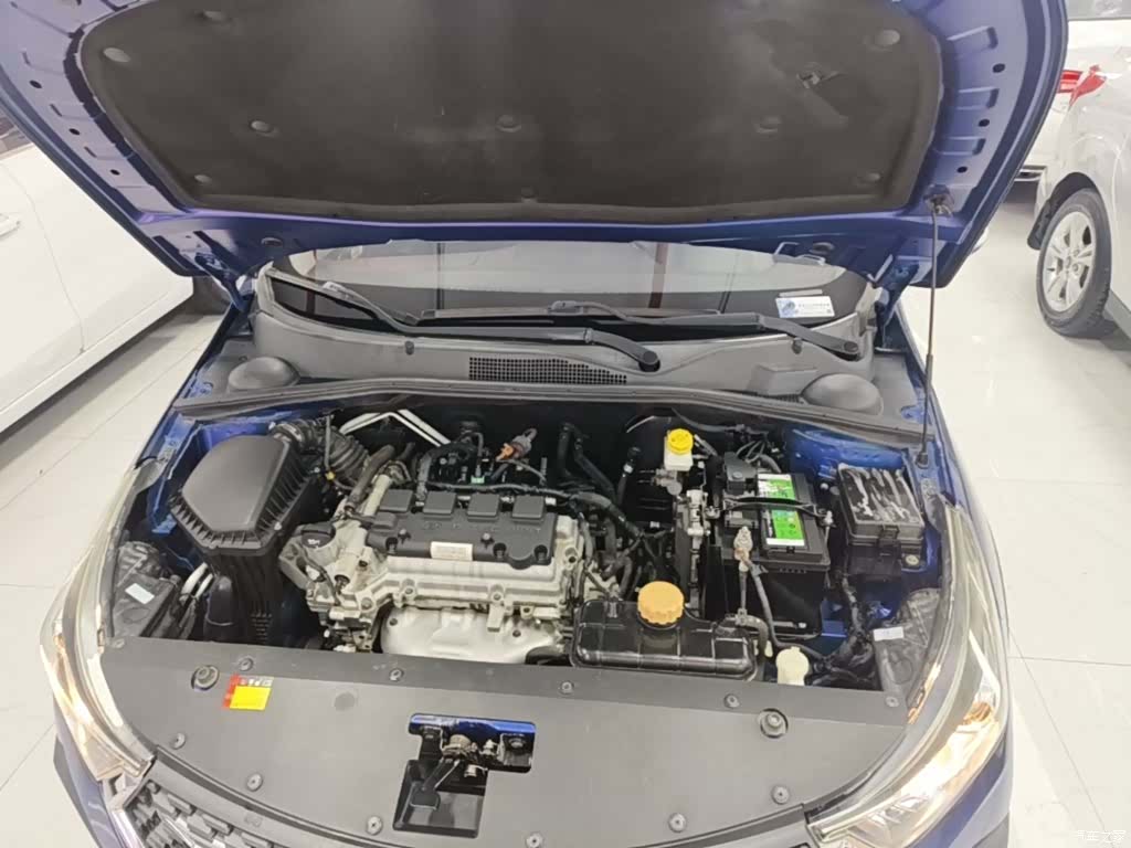 Wuling 310W, 2018 20