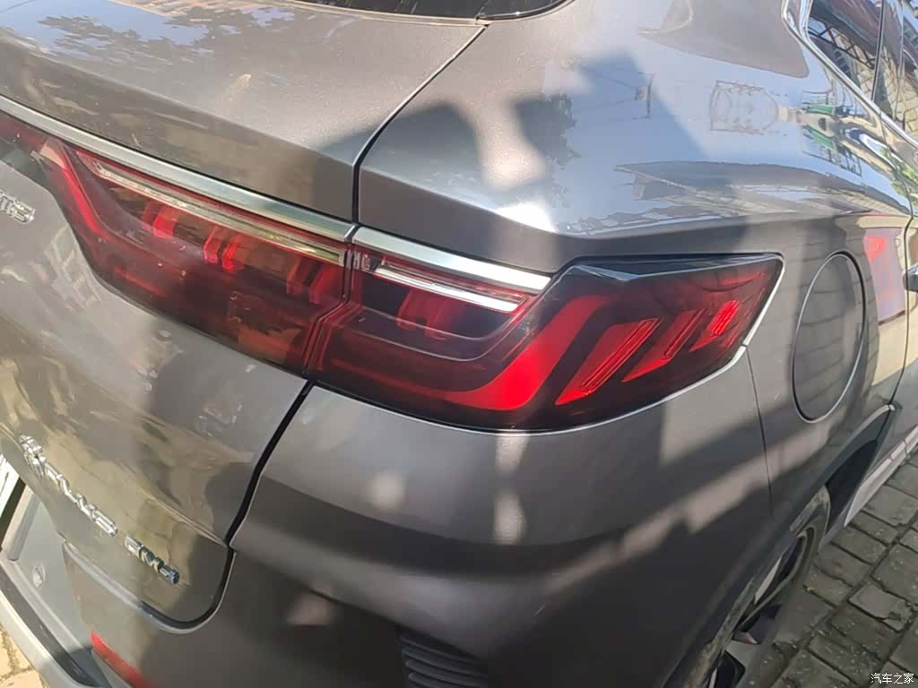BYD Song, 2022 8