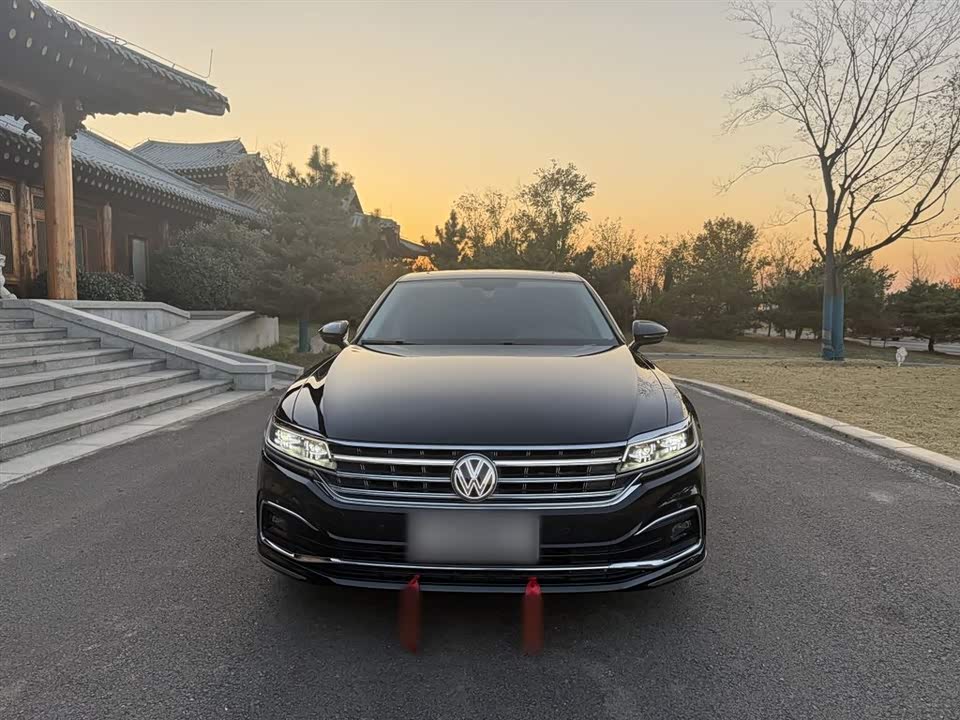 Volkswagen Huiang