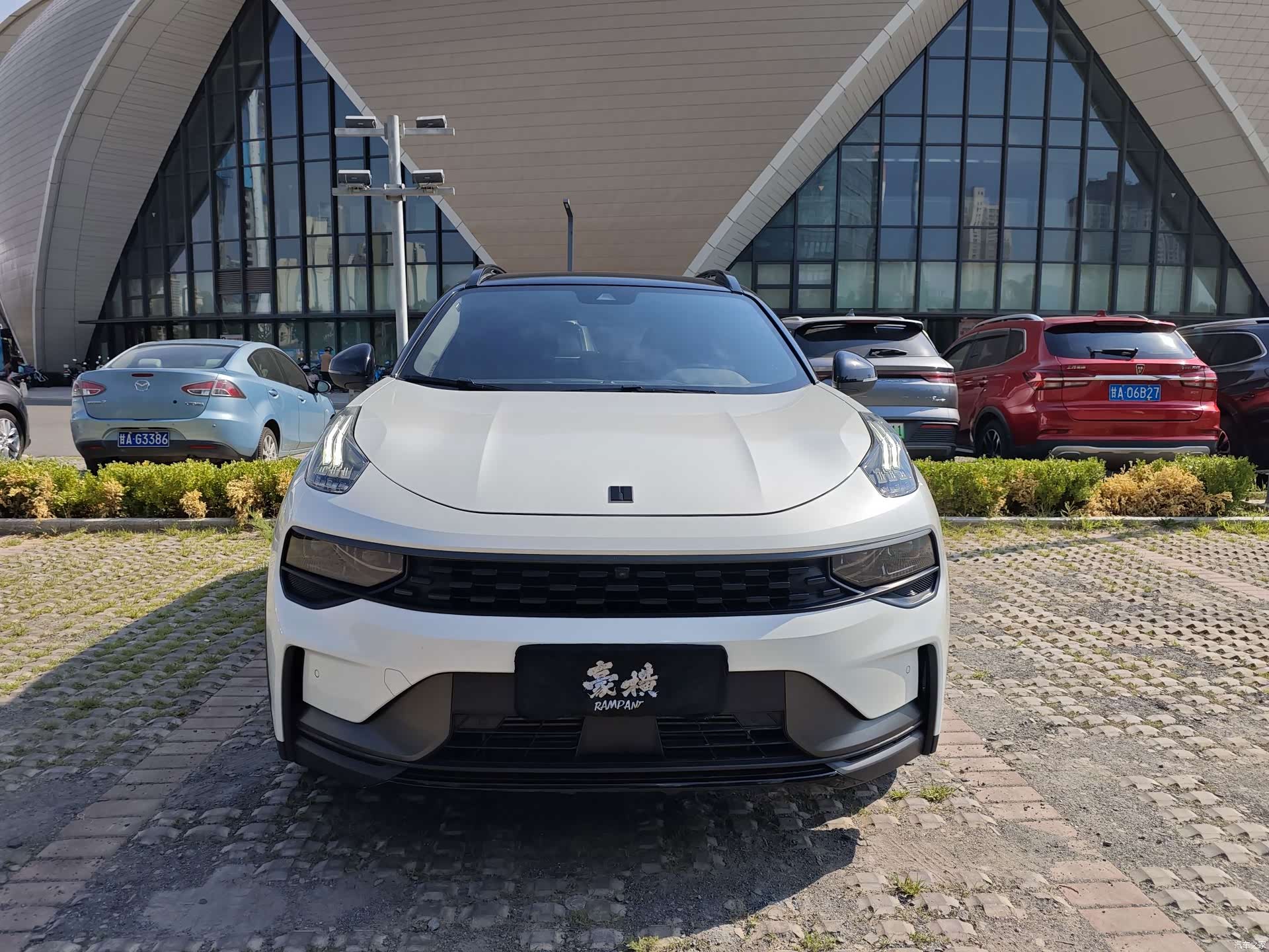 Lynk & Co 01, 2021 2