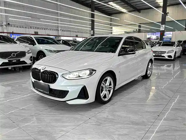 BMW 1 Series 2023 — купить из Китая под заказ