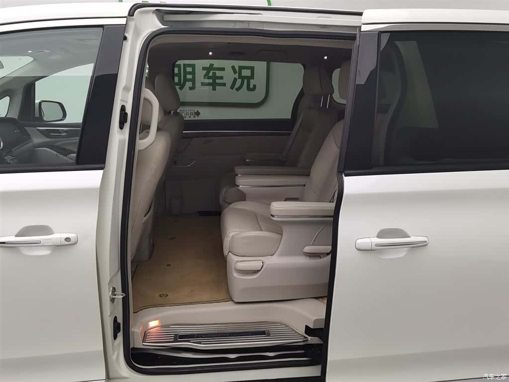Trumpchi M8, 2018 15