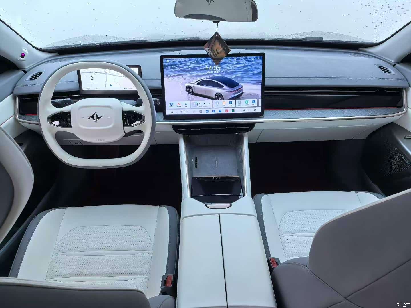 DongFeng eπ007, 2025 4