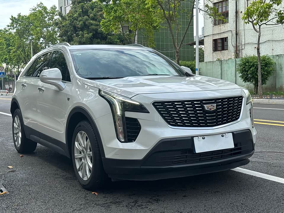 Cadillac XT4