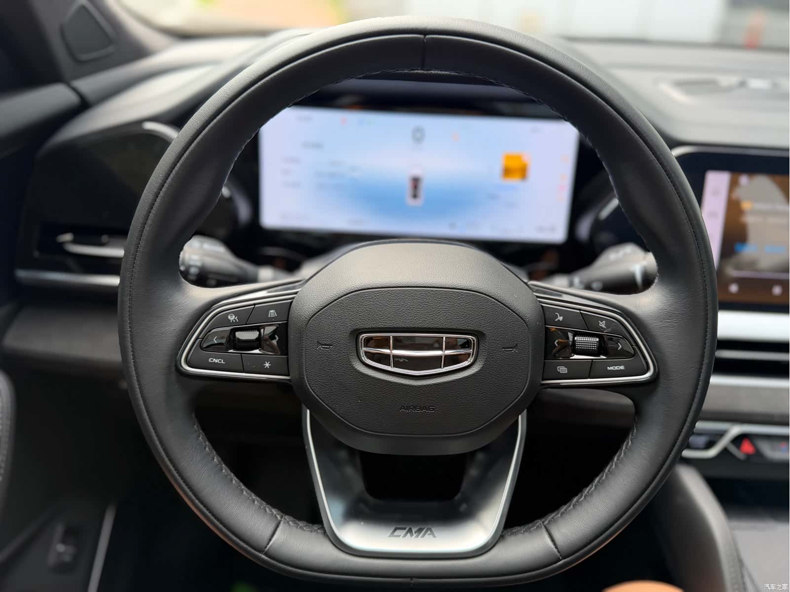 Geely Xingyue L, 2024 23