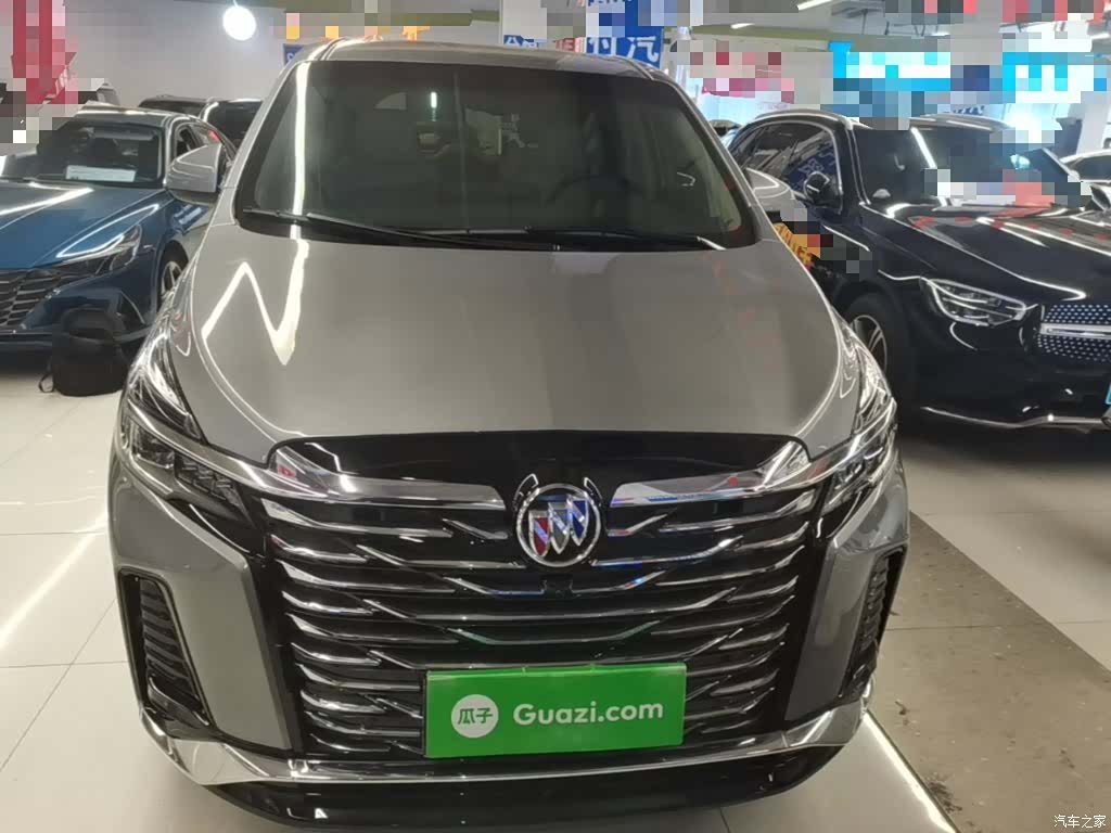 Buick GL8, 2025 3