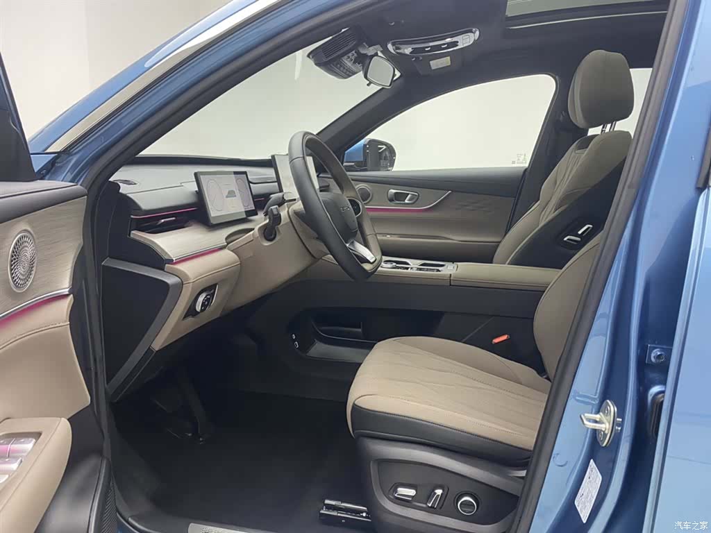 Chery Tiggo 8 Plus, 2025 16