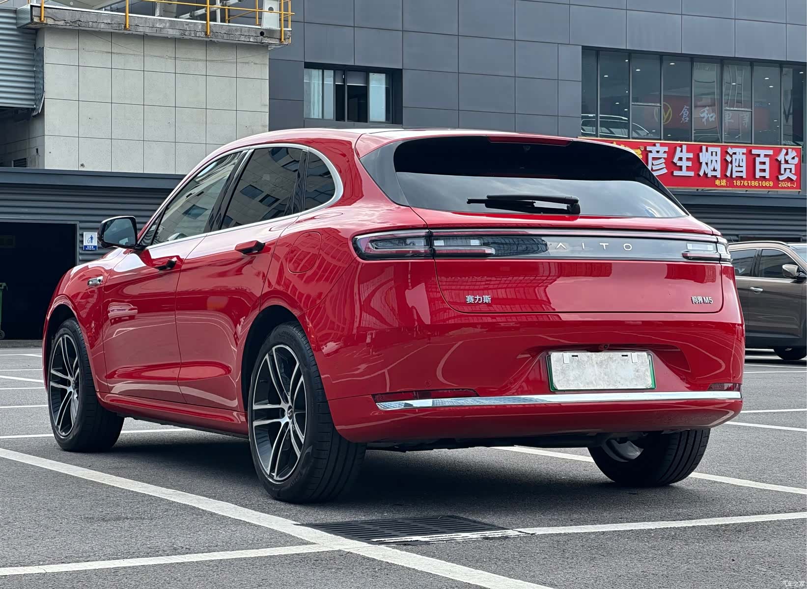 AITO M5, 2025 все фото