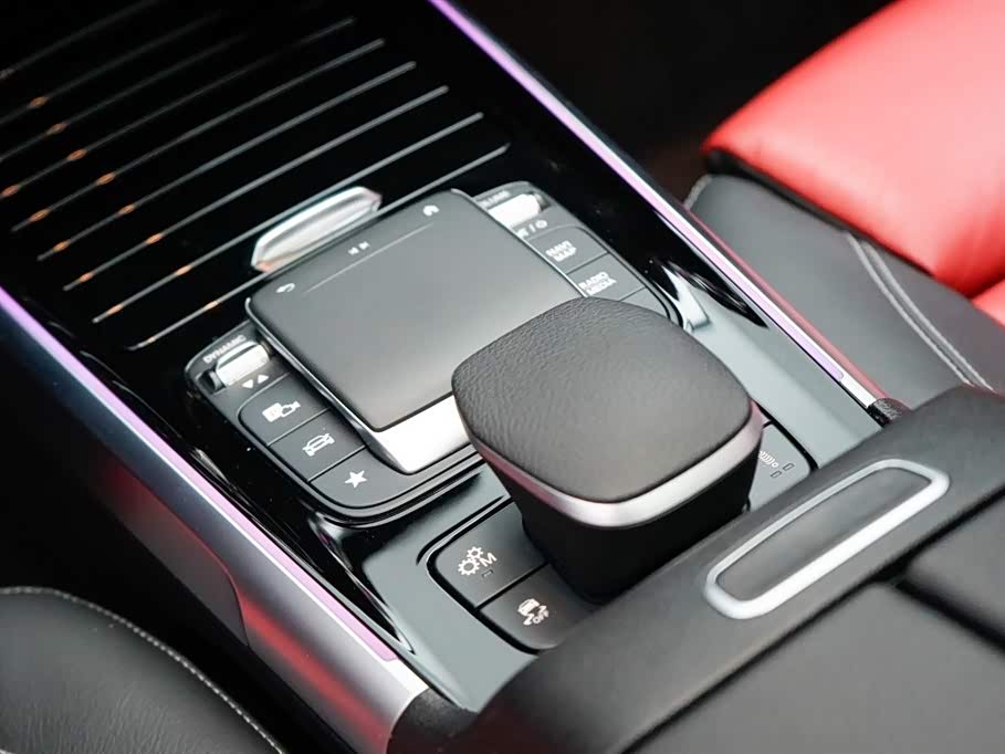 Mercedes-Benz GLB AMG