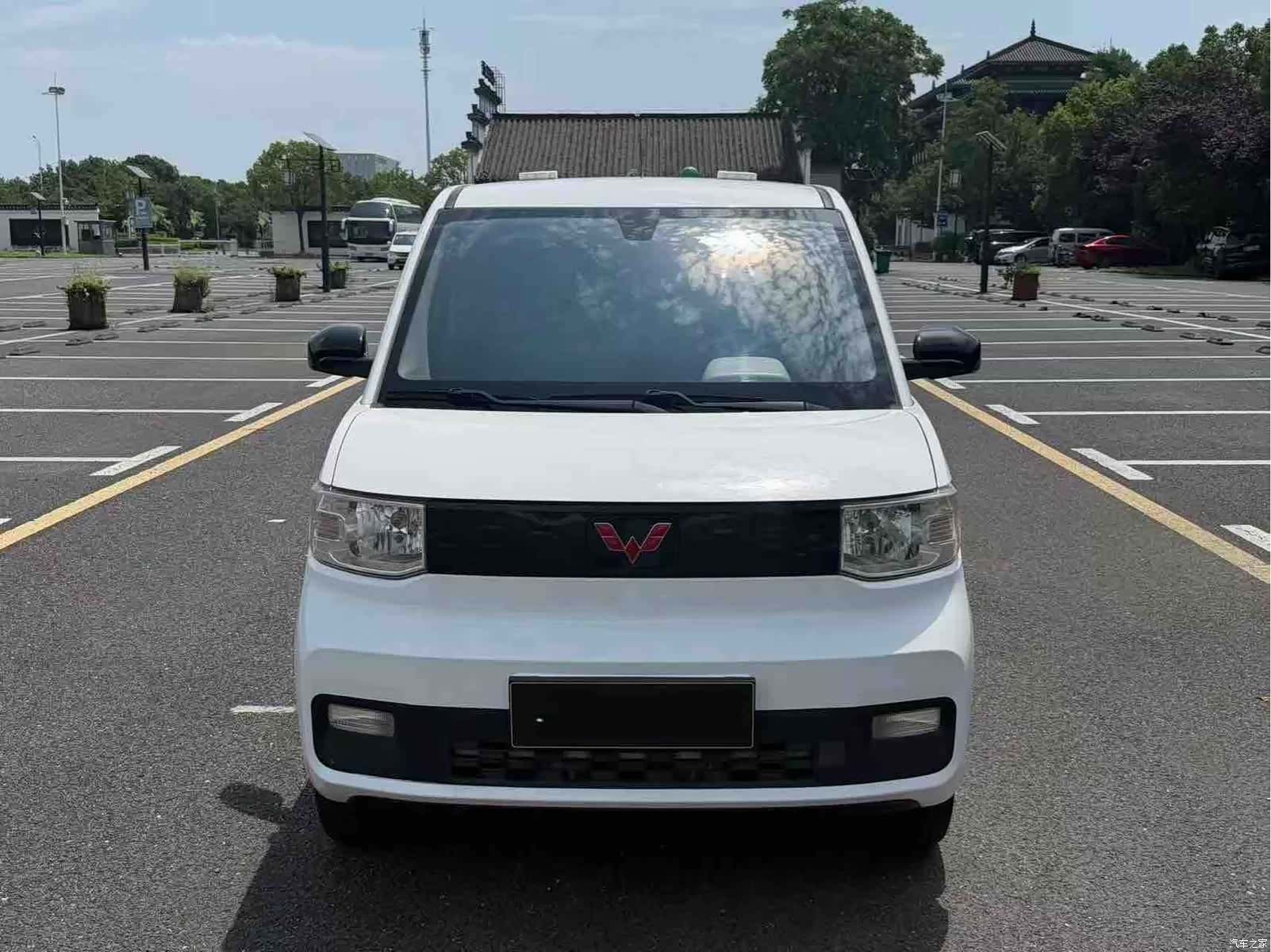 Wuling MINIEV, 2020 2