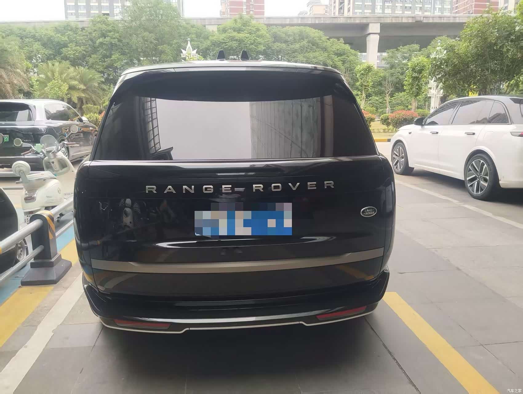 Land Rover Range Rover, 2024 3