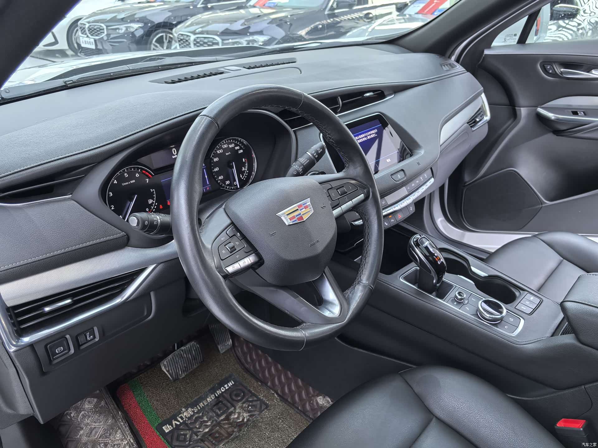 Cadillac XT4, 2021 9