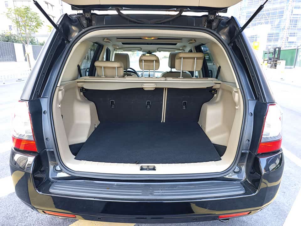 Land Rover Freelander 2