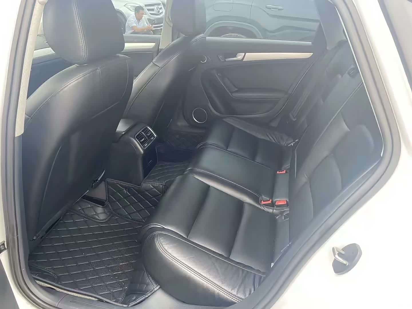 Audi A4L, 2015 2