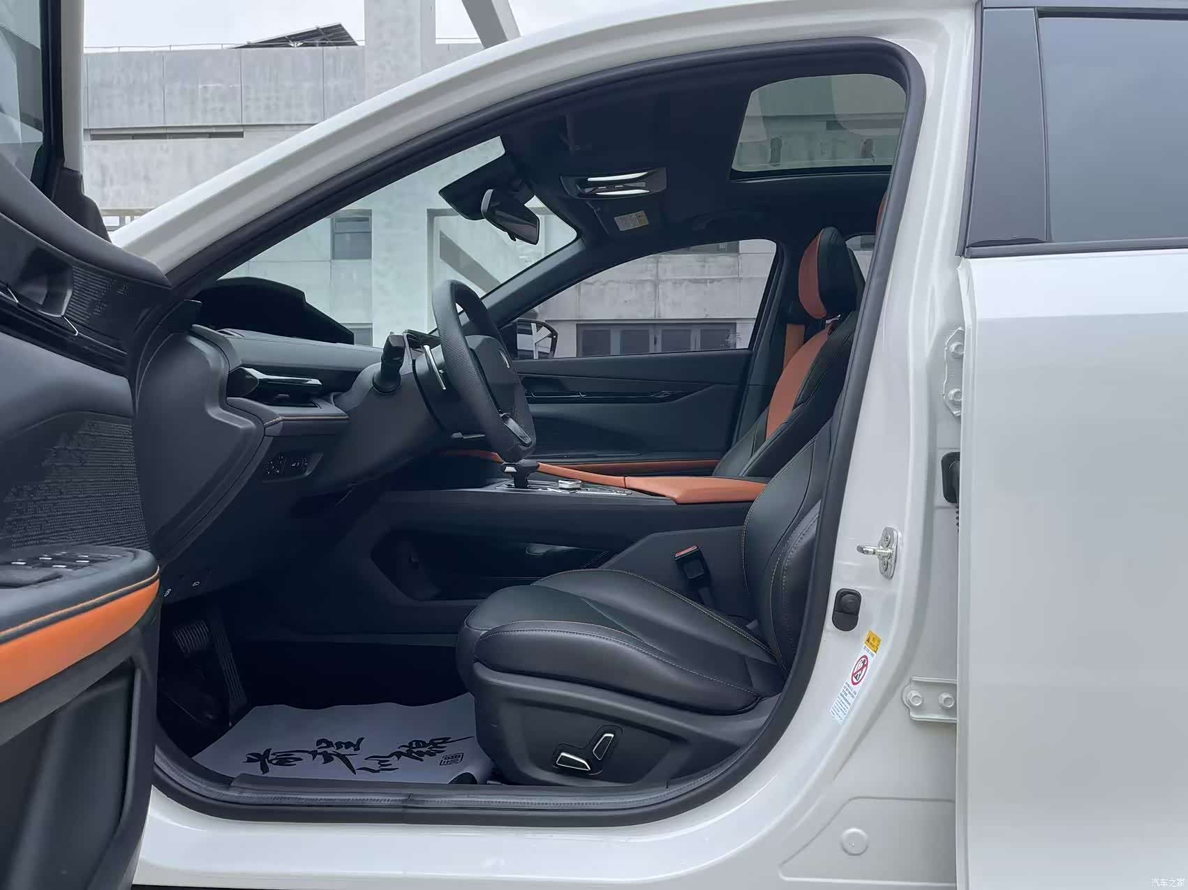 Changan UNI-V, 2023 4
